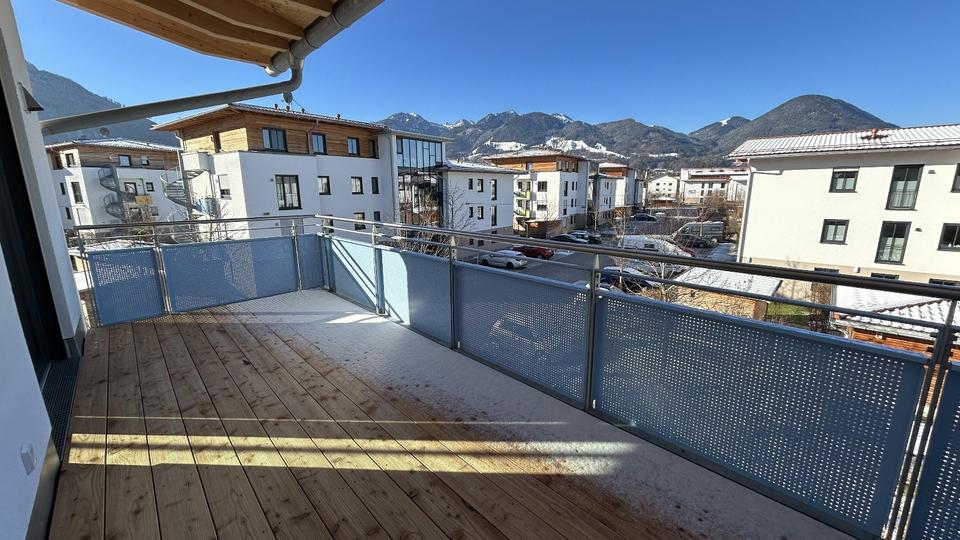 Thumbnail-helle, attraktive 4-Zimmer-Dachgeschoss-Wohnung mit Balkon 108qm