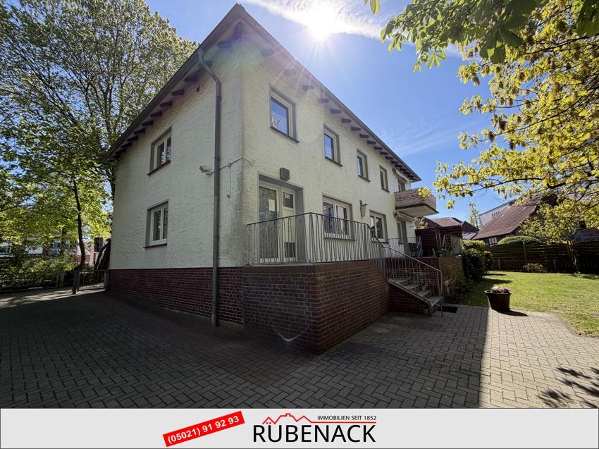 Thumbnail-Helle 3-Zimmer-Wohnung mit Loggia und Einbauküche in guter Stadtlage !