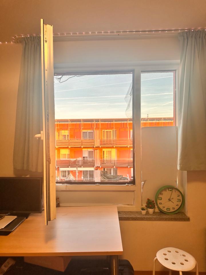 Thumbnail-Zwischenmiete: Ein voll möbliertes Studio-Apartment