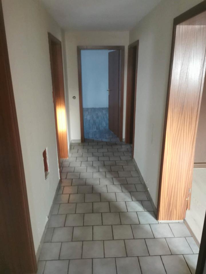 Thumbnail-Wohnung zu vermieten 3 Zimmer-Küche-Bad