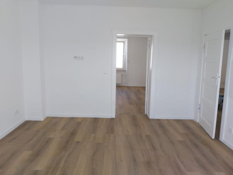 Thumbnail-Frisch sanierte 2-Zimmerwohnung in REMSCHEID zu vermieten