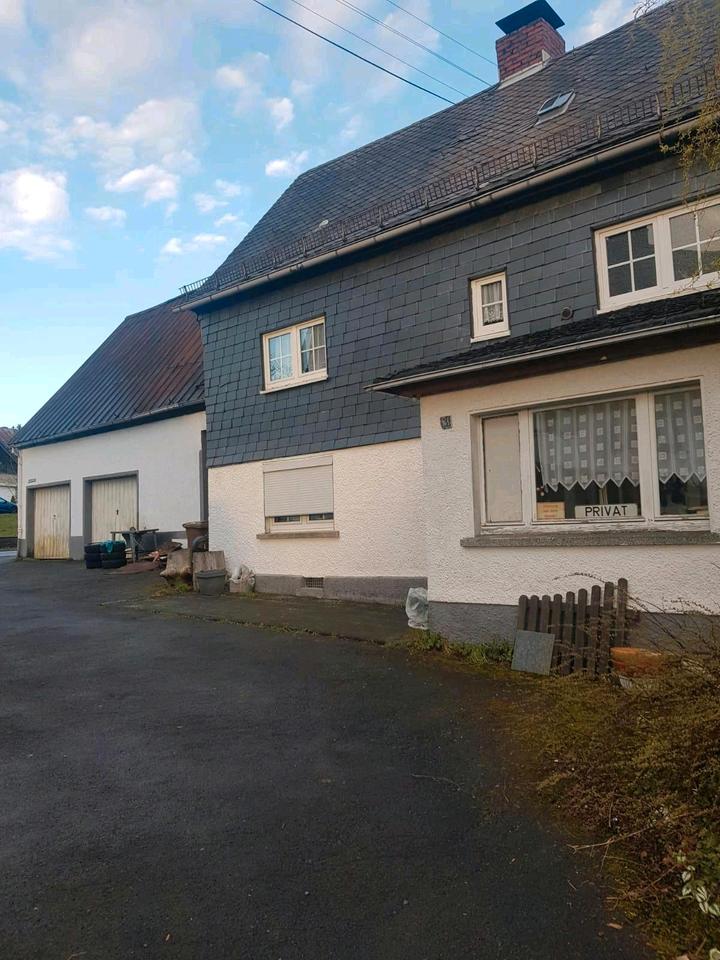 Thumbnail-Sanierungsbed. Mehrfamilienhaus mit zwei abgeschl. Wohnungen