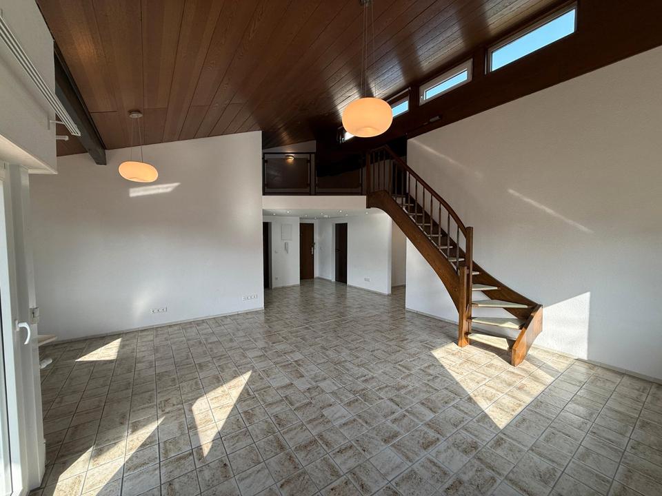 Thumbnail-Helle 3,5-Zimmer Maisonette-Wohnung mit Balkon in Welzheim