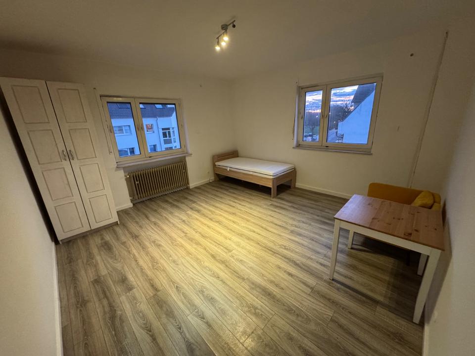 Thumbnail-Möbliertes Zimmer in Frankfurt-Fechenheim – sofort frei