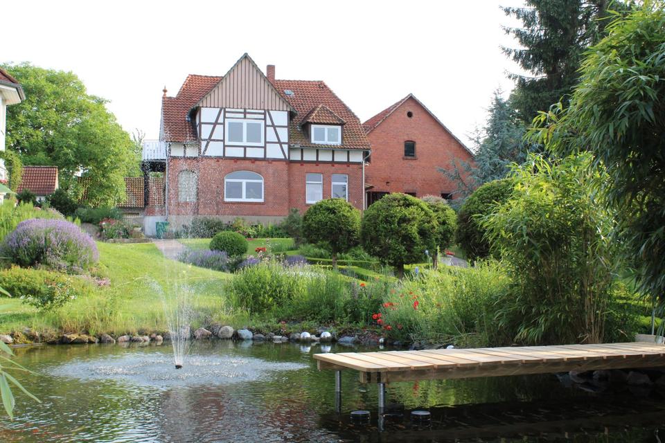 Thumbnail-Wohnung in herrlicher Lage mit parkähnlichen Garten zu vergeben