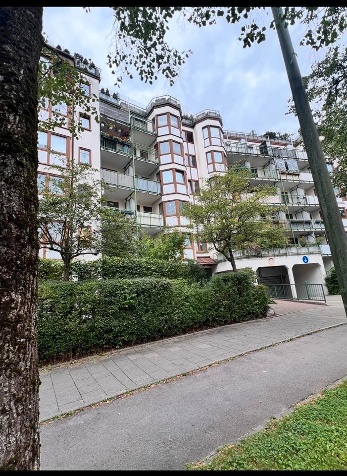 Thumbnail-Besichtigungstermin 10.04. 1-Zimmer-Wohnung München + Stellplatz