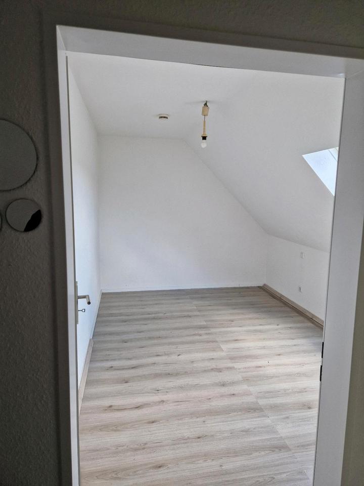 Thumbnail-Wohnung Nur mit Wohnberechtigungsschein und Arbeit