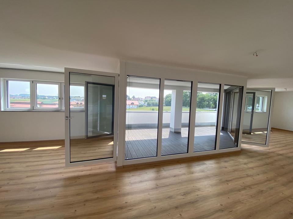Thumbnail-Hochwertige Penthouse-Wohnung zum Mieten