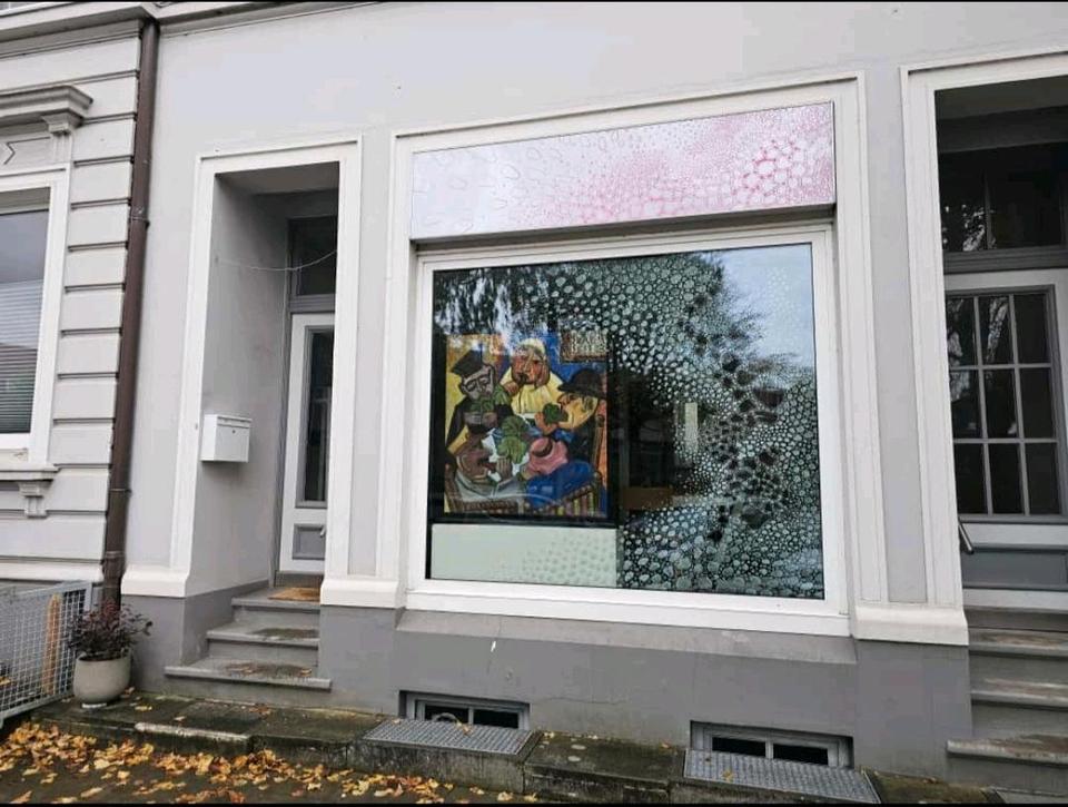 Thumbnail-Untermiete Bueroplatz Atelier im Kunststudio Schreibtisch