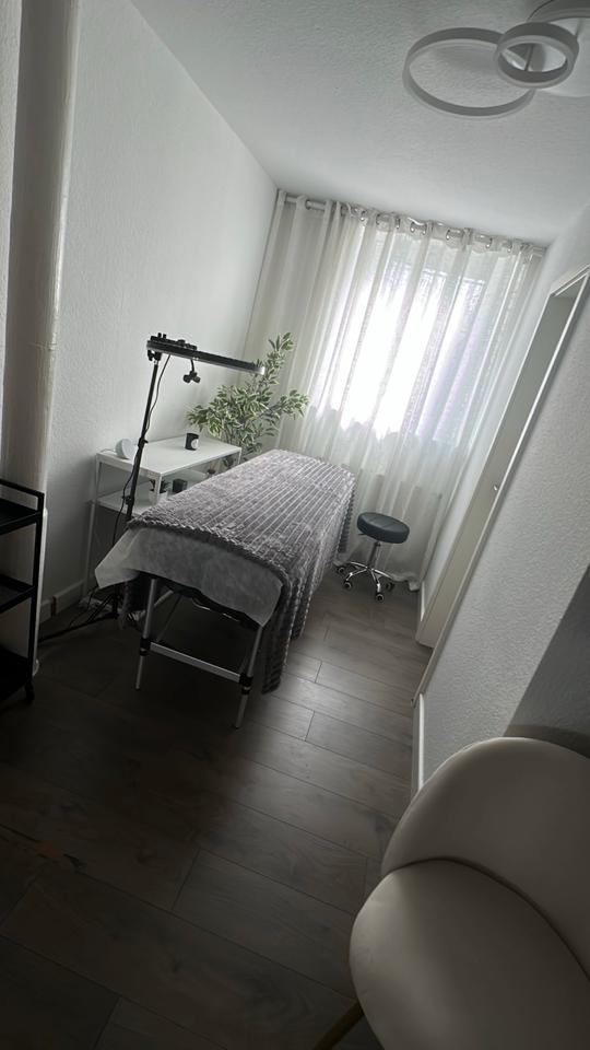 Thumbnail-Behandlungsraum im Beauty Studio – Echterdingen