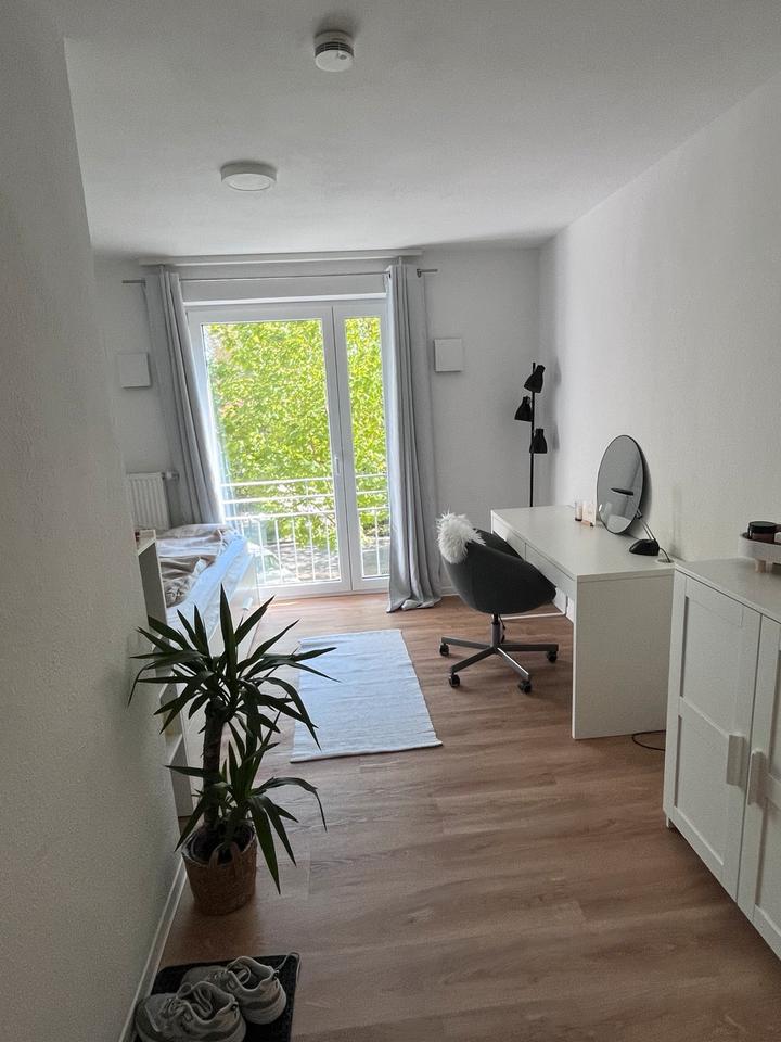 Thumbnail-Helles WG-Zimmer in Osnabrücker Wüste