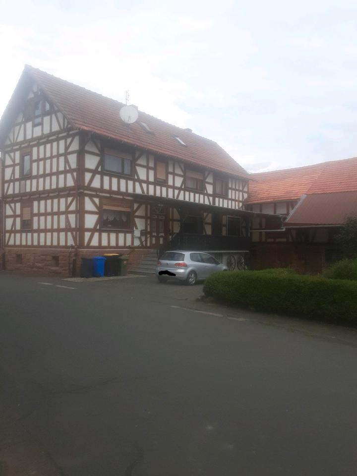 Thumbnail-Haus,Bauernhof und Landschaftliche Äcker und Wiesen