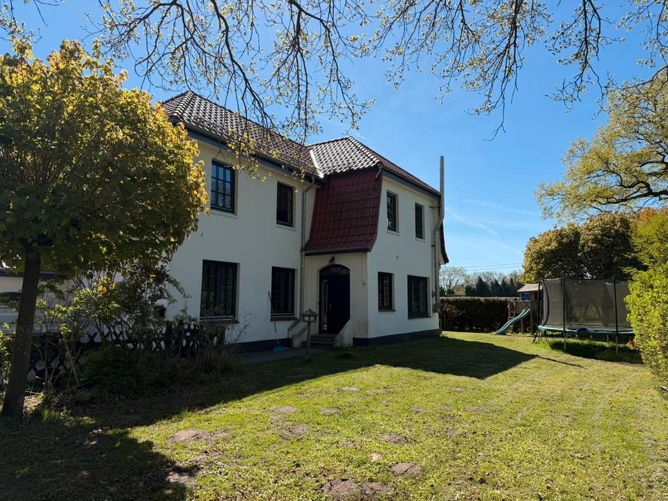 Thumbnail-Charmantes Einfamilienhaus mit Garten in Bönningstedt - Ab sofort
