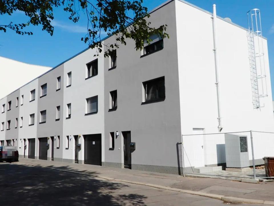 Thumbnail-Neubezug nach Renovierung eines Reihenhauses