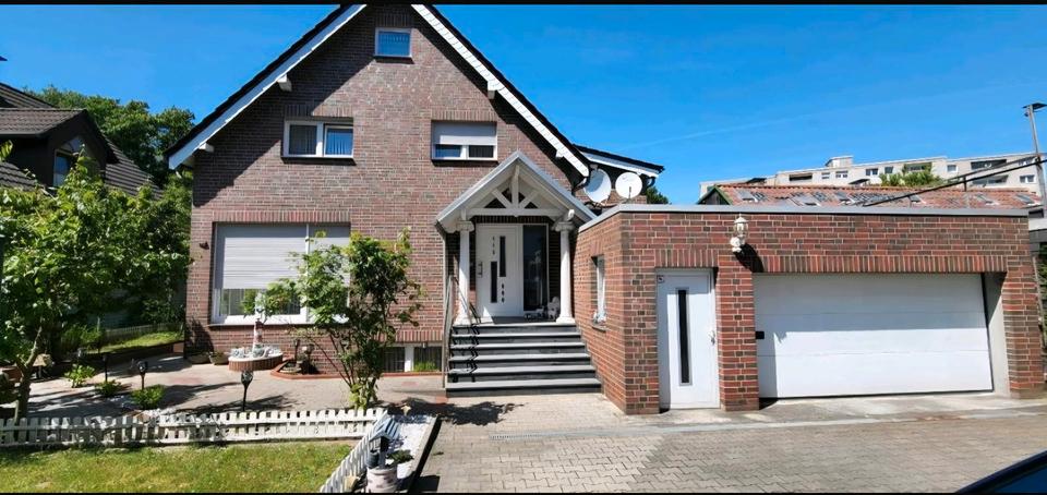 Thumbnail-Einfamilienhaus mit Kapitalanlage ohne Provision