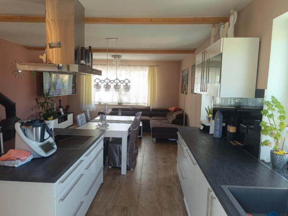 Thumbnail-Freistehendes großes Einfamilienhaus Zweifamilienhaus kernsaniert