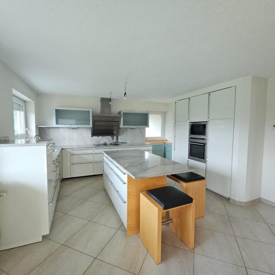 Thumbnail-Wohntraum in Haigerloch: 140 m² mit Wintergarten & Kachelofen