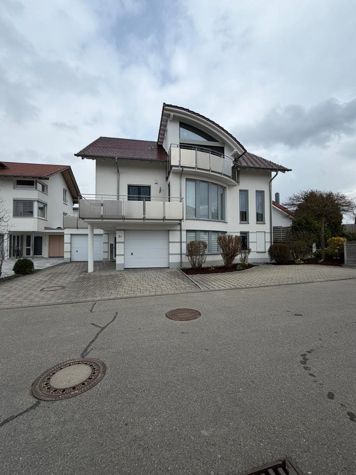 Thumbnail-4,5 Zi Wohnung mit Garten