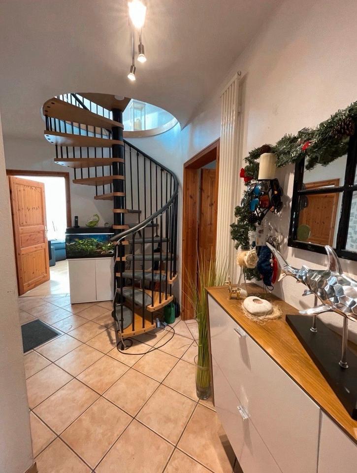 Thumbnail-120qm Dachgeschoss Wohnung mit Einbauküche