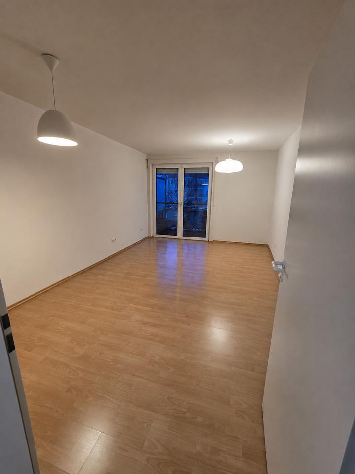 Thumbnail-Wohnung Regensburg 2 Zimmer ab sofort** WG geeignet