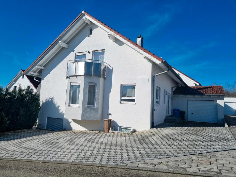 Thumbnail-Großes freistehendes Einfamilienhaus 9 Zimmer