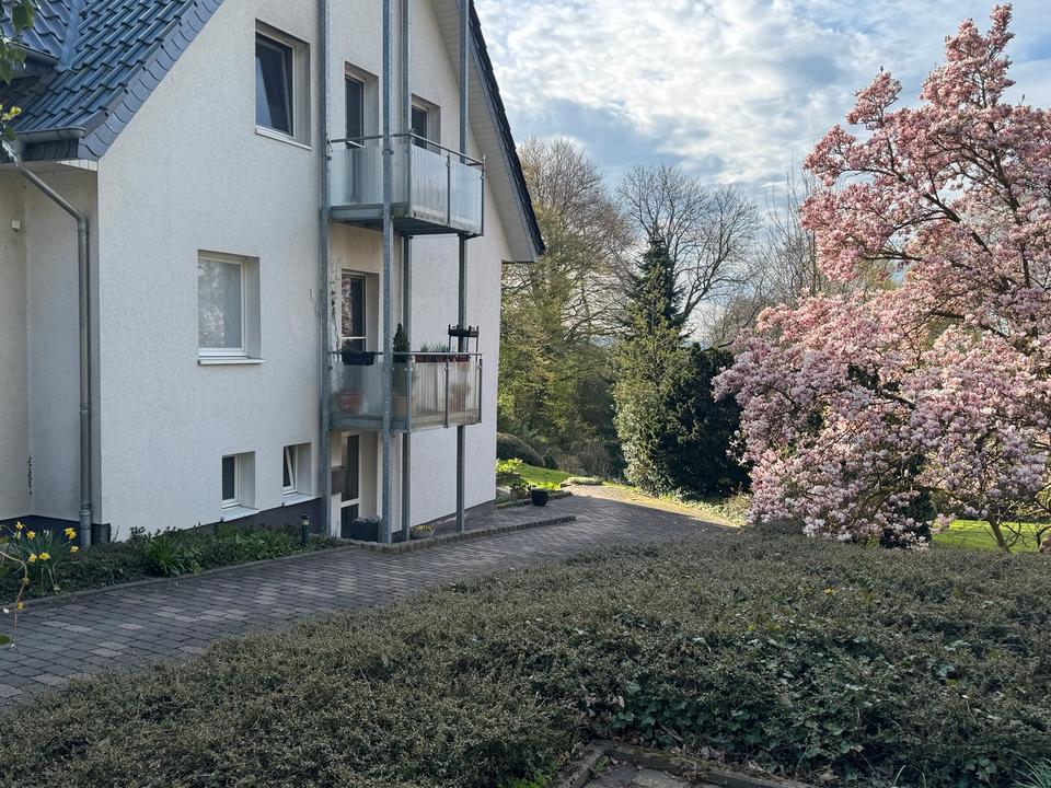 Thumbnail-Wohnen in parkähnlicher Lage| 2 ZKB| Terasse| inkl. Einbauküche