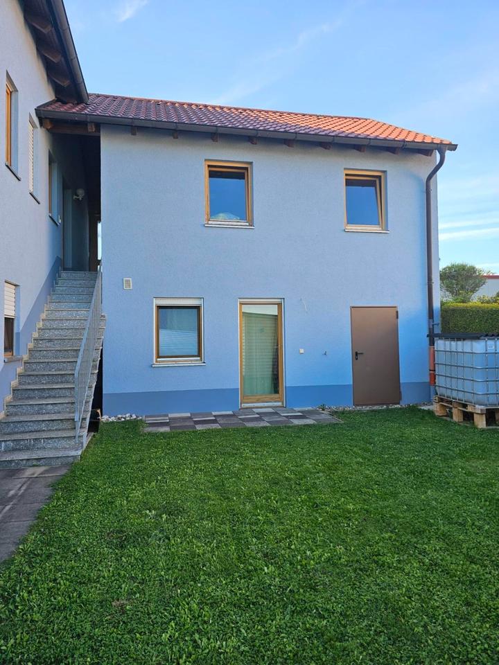 Thumbnail-1-Zimmer-Wohnung mit Einbauküche, Terrasse, Fußbodenheizung,Blick