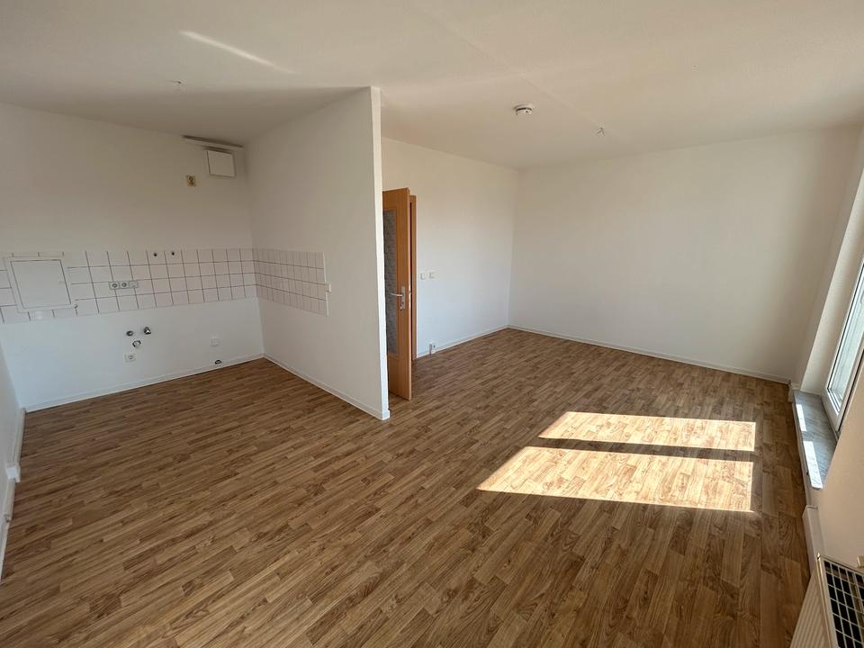 Thumbnail-Helle 4-Zimmer-Wohnung mit Balkon!