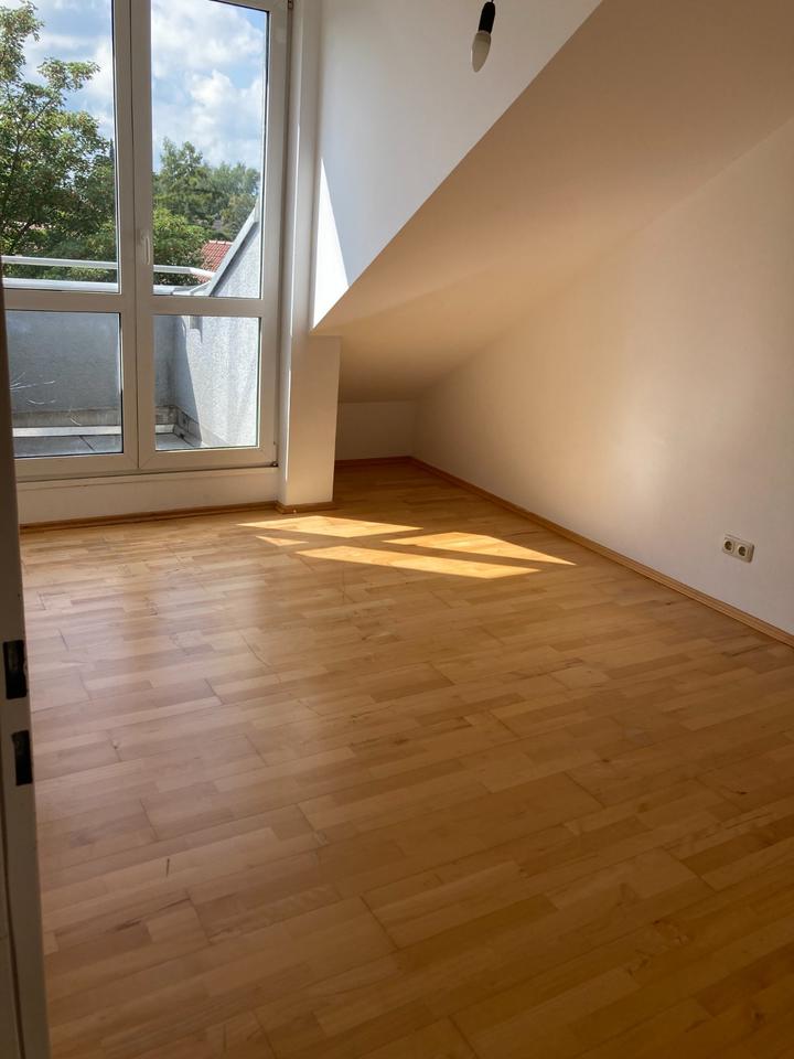 Thumbnail-Hübsche DG Wohnung in Aschheim bei München zu vermieten