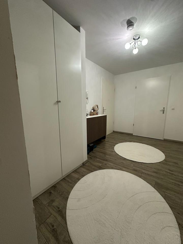 Thumbnail-Schöne Neubau 3 Zimmer Wohnung mit Balkon
