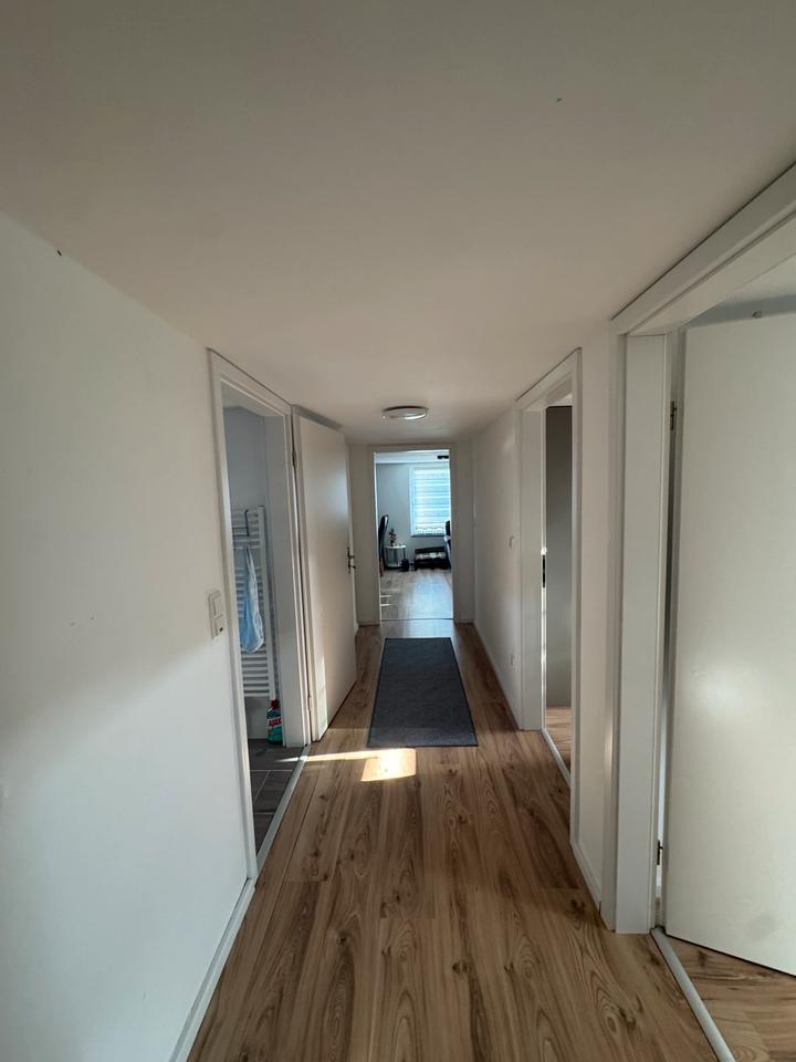 Thumbnail-Frisch renovierte Dachgeschosswohnung in Roringen