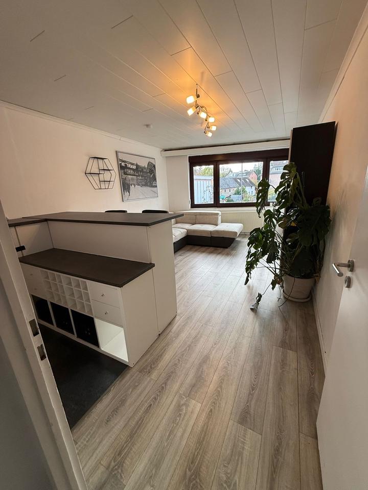 Thumbnail-2 Zimmer, 46qm: voll möblierte, renovierte Wohnung in Eilendorf