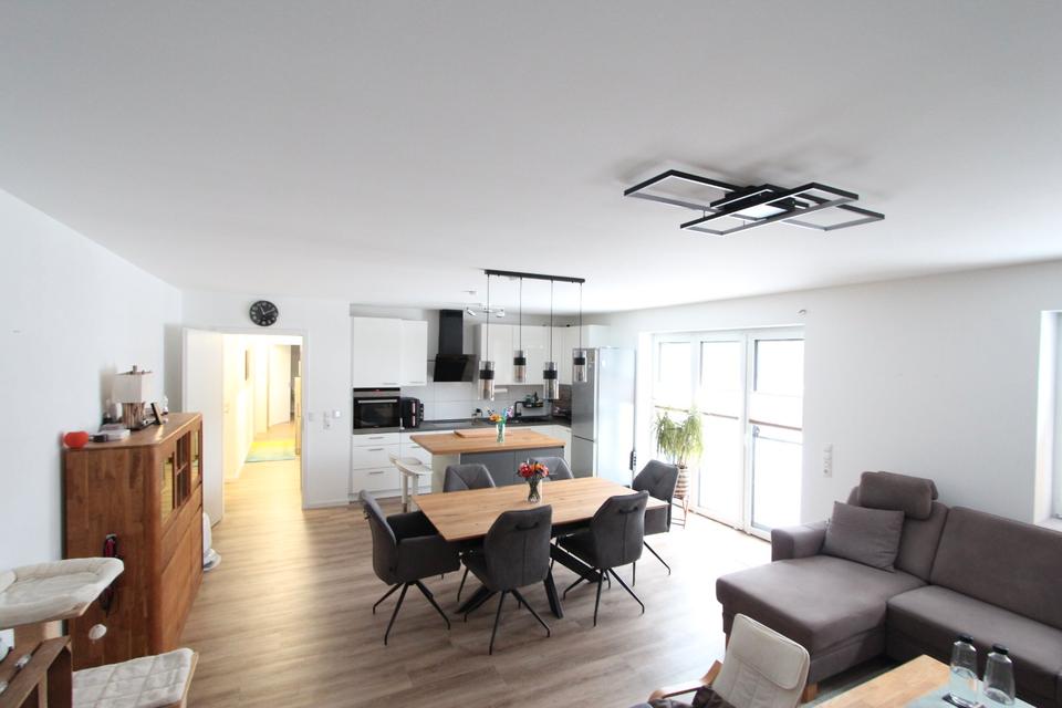 Thumbnail-Exklusive 4 Zimmerwohnung im Neubau, eigner Garten und Wallbox