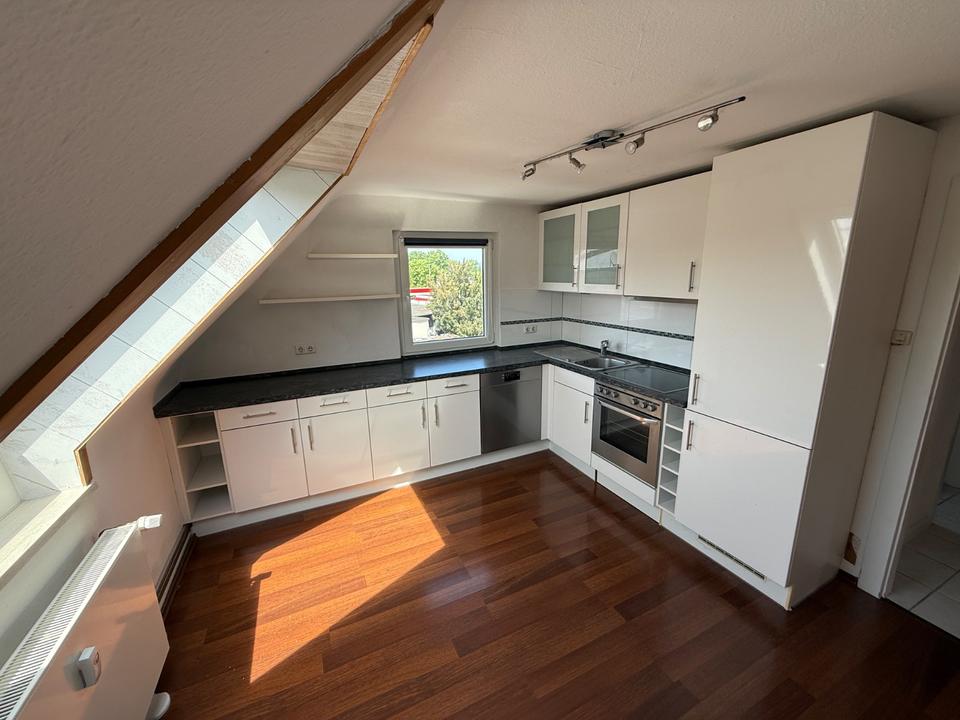 Thumbnail-Dachgeschosswohnung in super Lage mit Gartenmitbenutzung