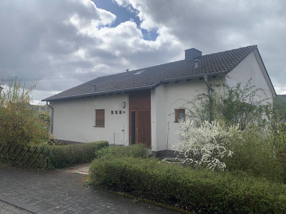 Thumbnail-Einfamilienwohnhaus