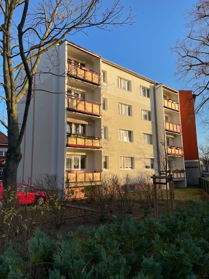 Thumbnail-Schöne, helle 2-Zimmer-Wohnung mit Einbauküche in Uni-Nähe