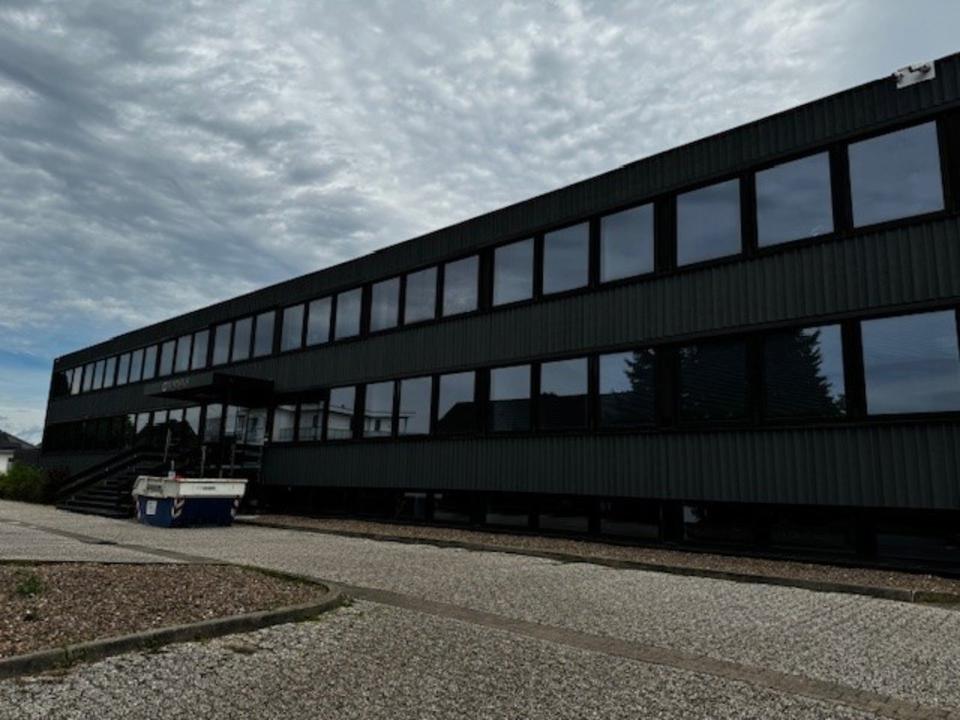 Thumbnail-Büros und Lagerflächen zu vermieten