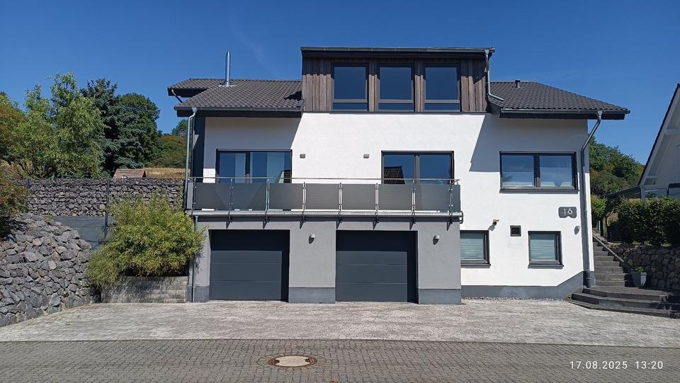 Thumbnail-geräumiges Einfamilienhaus für Naturliebhaber in der Vordereifel