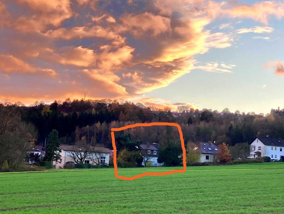 Thumbnail-Feldrandlage u. bezugsfertig. Solides EFH in BrachttalNeuenschm.