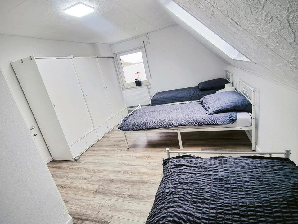 Thumbnail-Monteurhaus Ferienhaus Dormagen Köln Düsseldorf 8 Betten WLAN