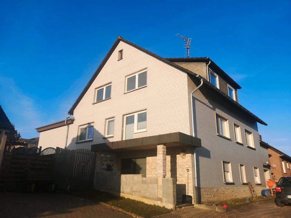 Thumbnail-3 geschosiges Haus
