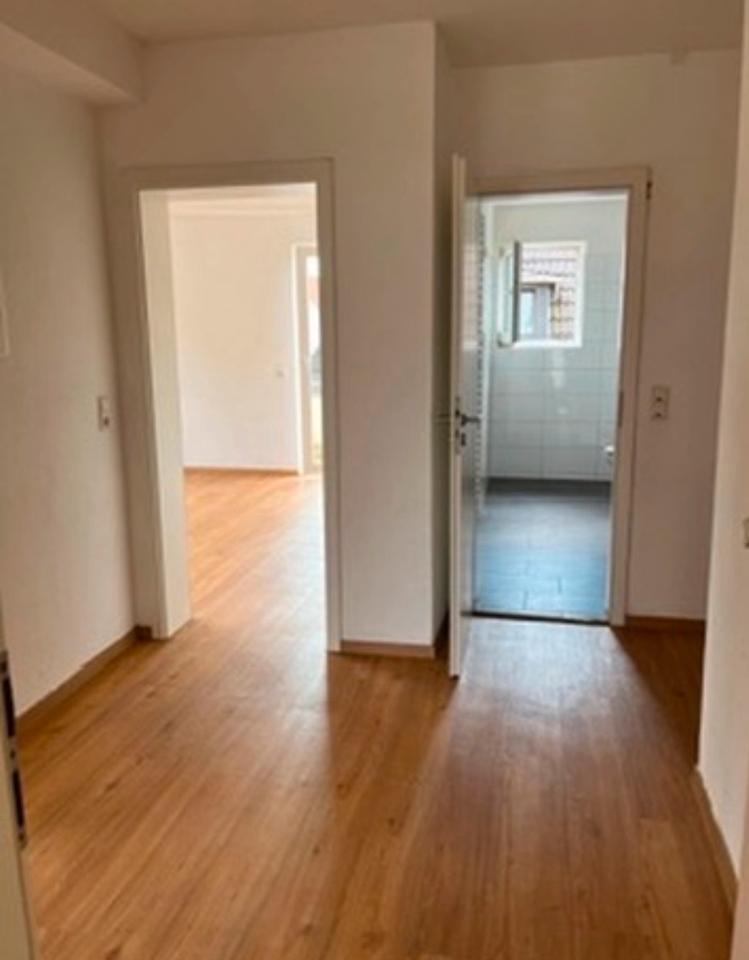 Thumbnail-Schöne 2. Zimmer Wohnung mit Balkon , zu vermieten