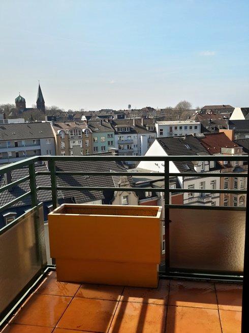 Thumbnail-Über den Dächern Bochums – 2,5-Zimmer ETW mit Balkon & Tiefgarage
