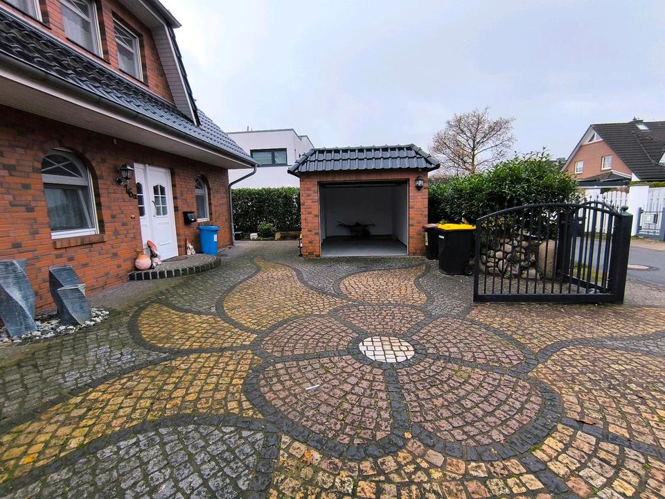 Thumbnail-Großzügige Doppelhaushälfte mit Blick ins Grüne