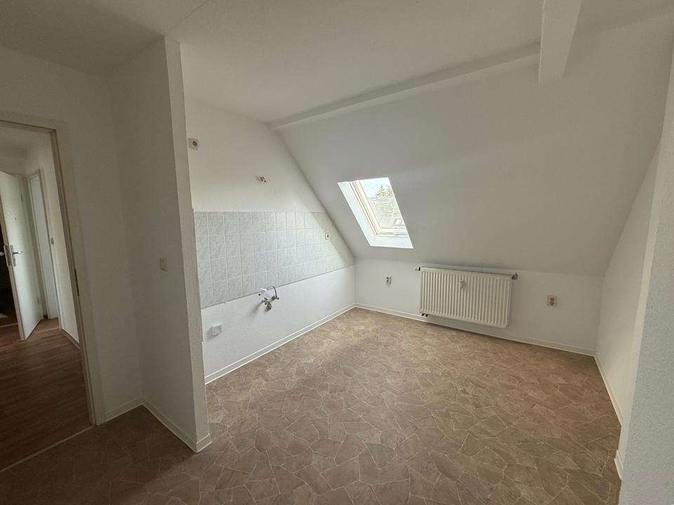 Thumbnail-+++ Sanierte 2 Zimmer-Wohnung +++