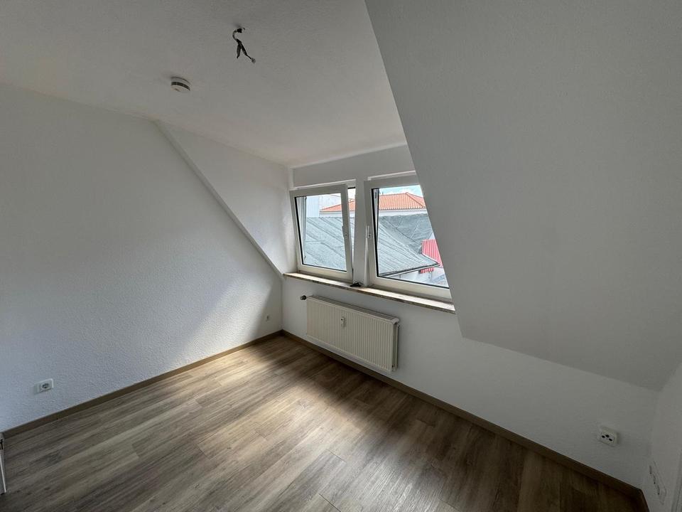 Thumbnail-Schöne 2-Zimmer Wohnung in der Vareler Innenstadt zu vermieten!