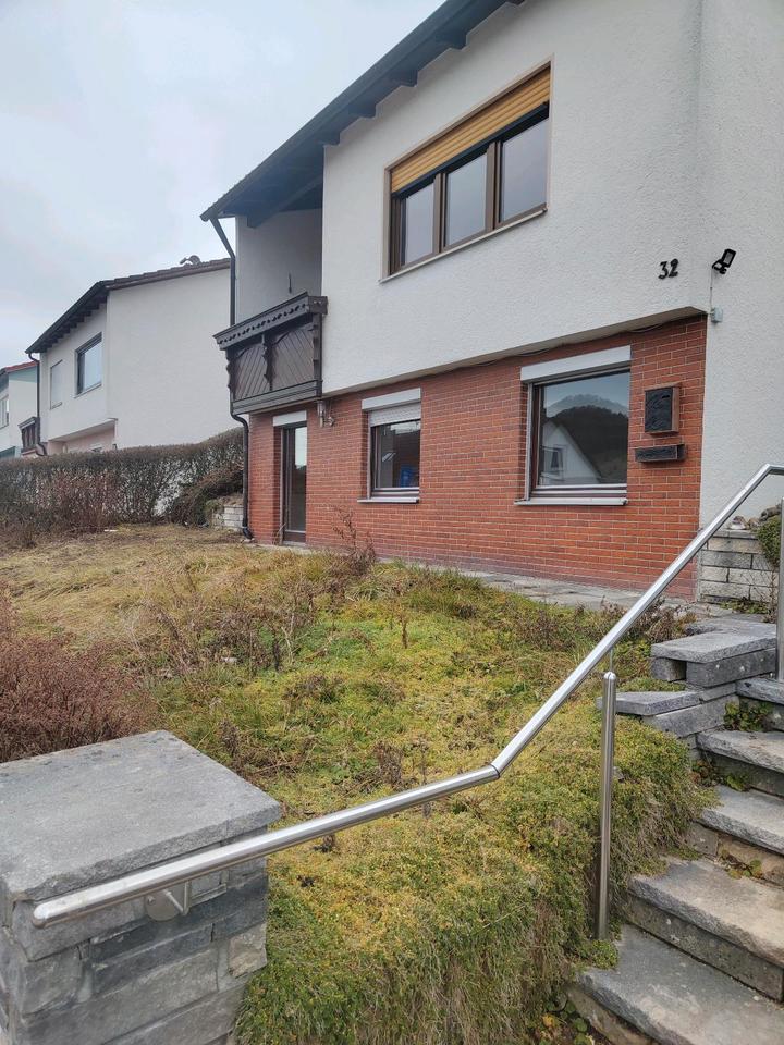 Thumbnail-Frei stehendes Haus