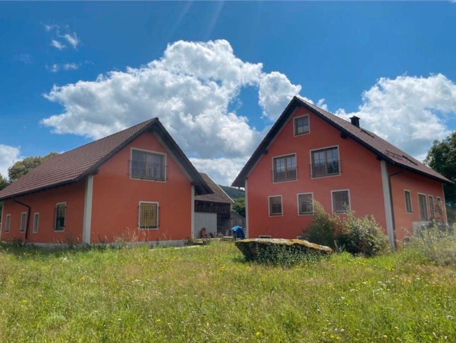 Thumbnail-Wohnhaus mit großem, traumhaften Grundstück samt Nebengebäuden