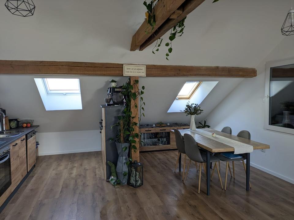 Thumbnail-Charmante Dachgeschosswohnung zu vermieten