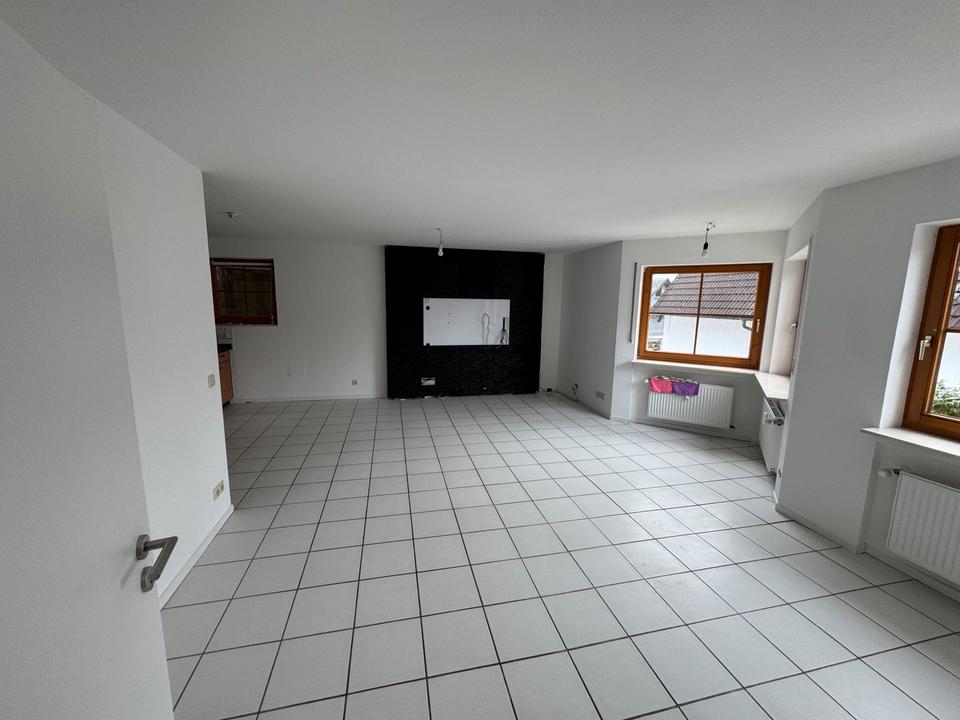 Thumbnail-Frisch renovierte Wohnung in ruhiger Lage von Siegen-Meiswinkel